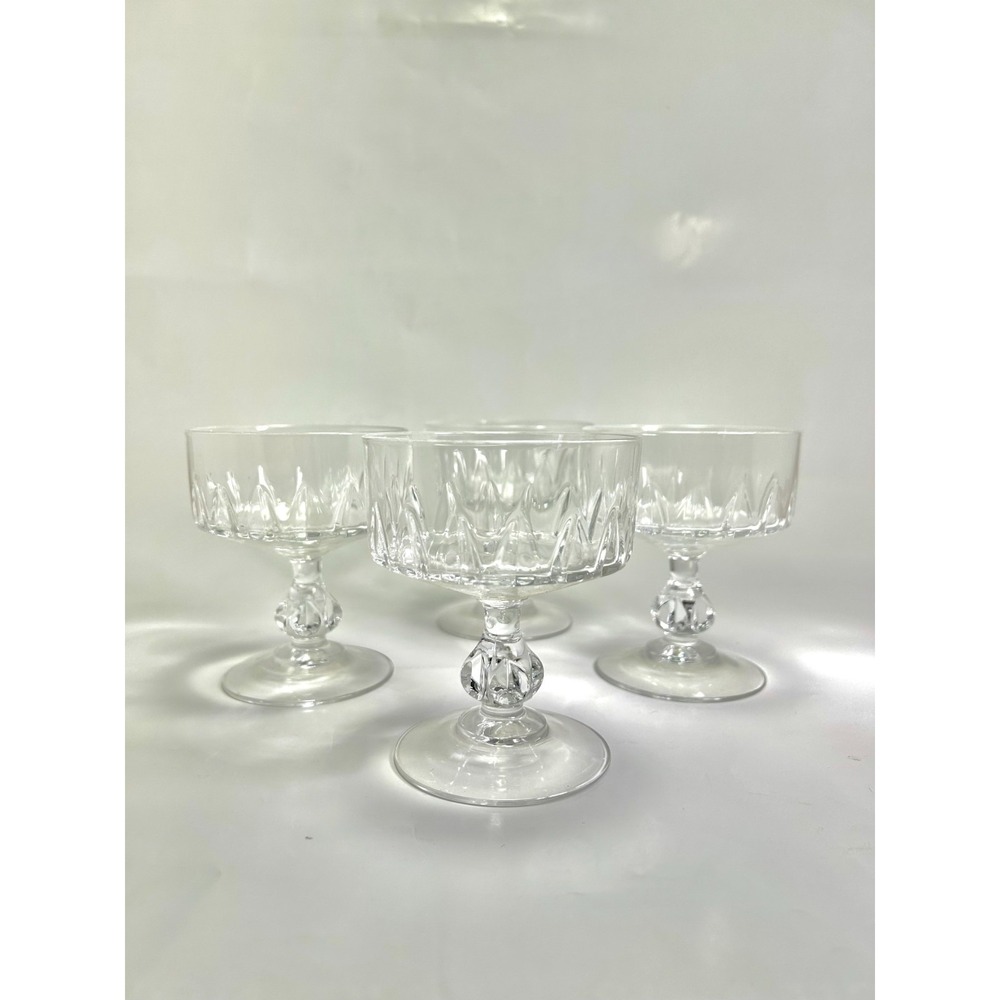 4 DECORATIVE DESSERT CUPS